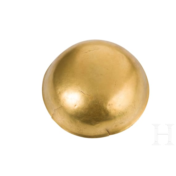 Verzierte altorientalische Goldschale mit Elementen neubabylonischer und neuassyrischer Kunst, Kultgef&auml;&szlig; eines K&ouml;nigshofes, 1. H&auml;lfte 6. Jhdt. v. Chr.