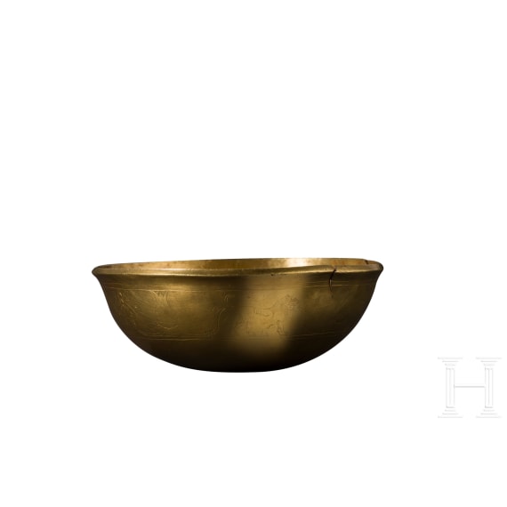 Verzierte altorientalische Goldschale mit Elementen neubabylonischer und neuassyrischer Kunst, Kultgef&auml;&szlig; eines K&ouml;nigshofes, 1. H&auml;lfte 6. Jhdt. v. Chr.