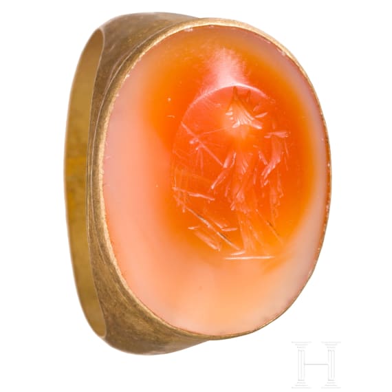 Late Hellenistic &ndash; Early Roman gold ring with a carnelian gemstone, 1st century B.C. - 1st century A.D.