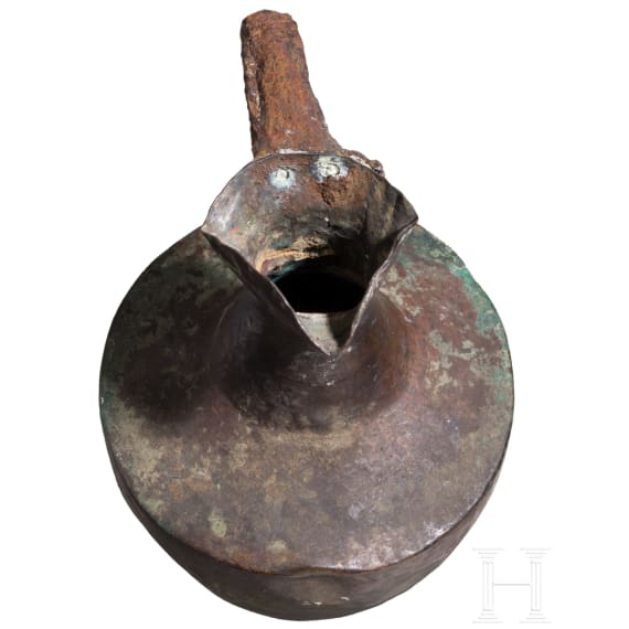 R&ouml;mische Kanne, Bronze mit Eisernem Henkel, 2. - 3. Jhdt. n. Chr.
