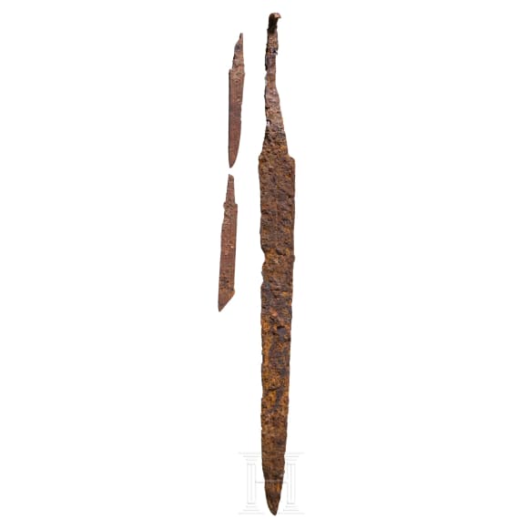 Sax and two knives, Merovingian, 6th century A.D.