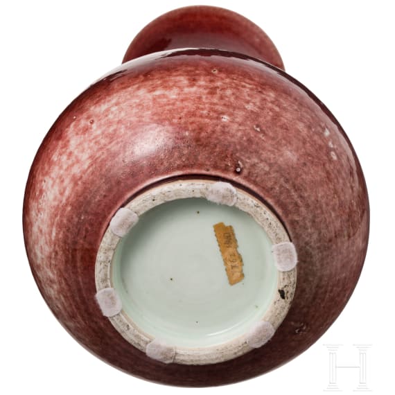 A large oxblood glazed Yuhuchunping Vase, China, probably Kangxi to Qianlong Period, 18th century