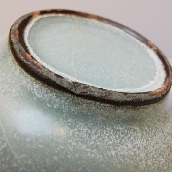 Kleine Seladon-Vase, China, wohl Ming-Dynastie