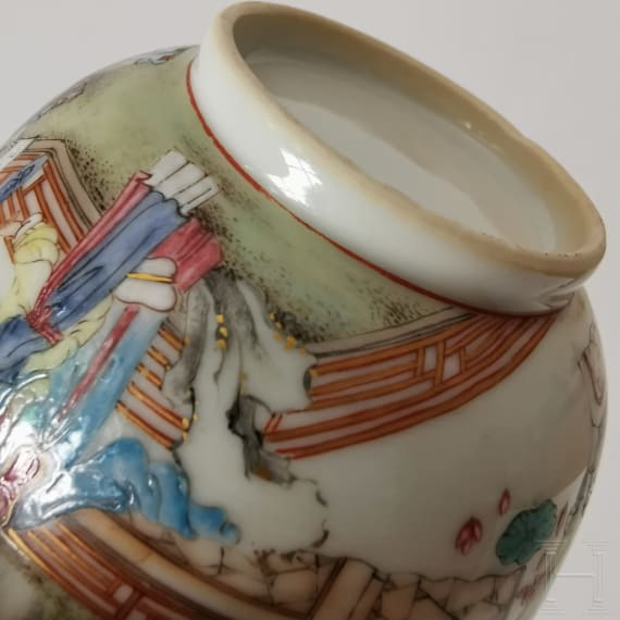 Famille-Rose Tasse mit Untertasse, China, wohl Yongzheng/Qianlong Periode (18. Jhdt).