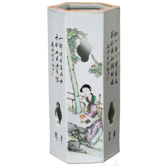 Famille-Rose-Hutst&auml;nder China, Republik Periode, um 1930