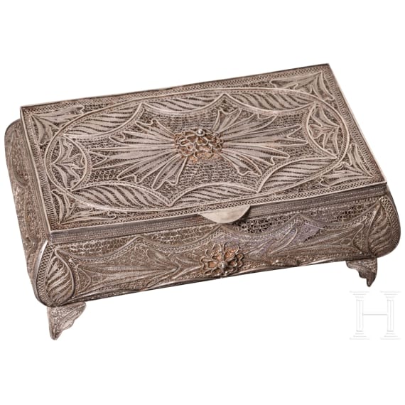 An Albanian silver filigree casket, 20th century