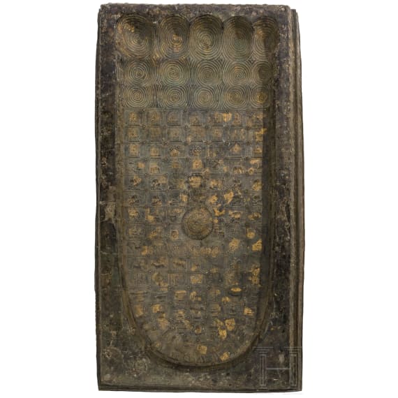 A large Thai bronze plaque showing the footprint of Buddha (Buddhapada), 18th/19th century