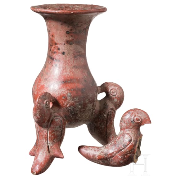 Pr&auml;kolumbische Vase mit Vogelf&uuml;&szlig;en, peruanische Nordk&uuml;ste, wohl Moche-Kultur, 4. - 8. Jhdt.