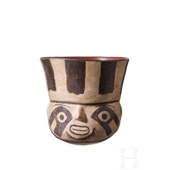 Kugeliger Tonbecher, Peru, wohl Nasca-Kultur (Nazca), 3. - 8. Jhdt.