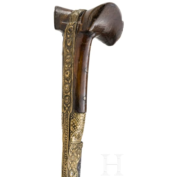 An Ottoman yatagan with silver inlaid blade, dated 1771