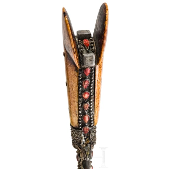 An Ottoman yatagan with walrus grips, late 18th century