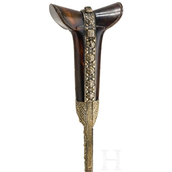An Ottoman gold-damascened yatagan, dated 1820