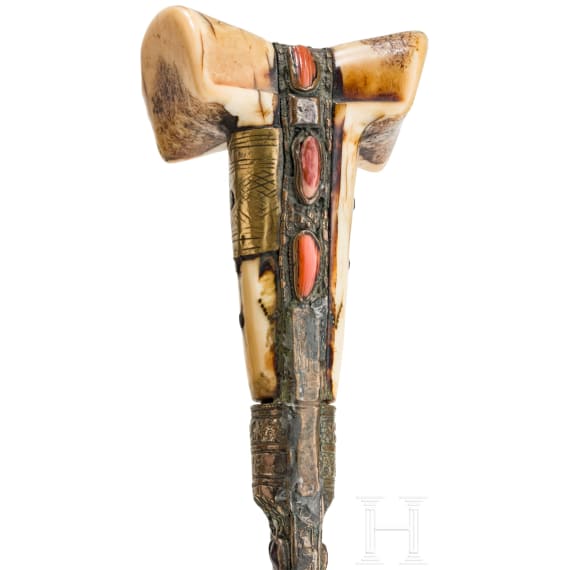 An Ottoman yatagan with coral set hilt, 19th century