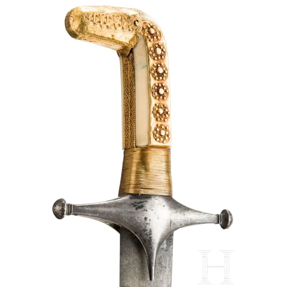A Saudi Arabian gold- and silver-mounted shamshir, 19th century