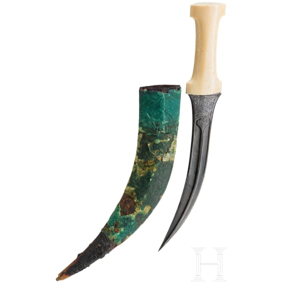 A Persian khanjar with chiseled wootz blade, ca. 1800