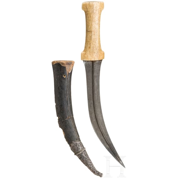 A Persian khanjar with wootz blade and walrus ivory hilt, ca. 1800