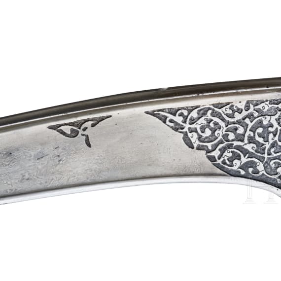 A Persian pesh kabz, circa 1800