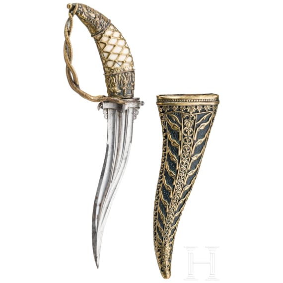 An Indian kanjarli with tiger tooth handle, 18th century