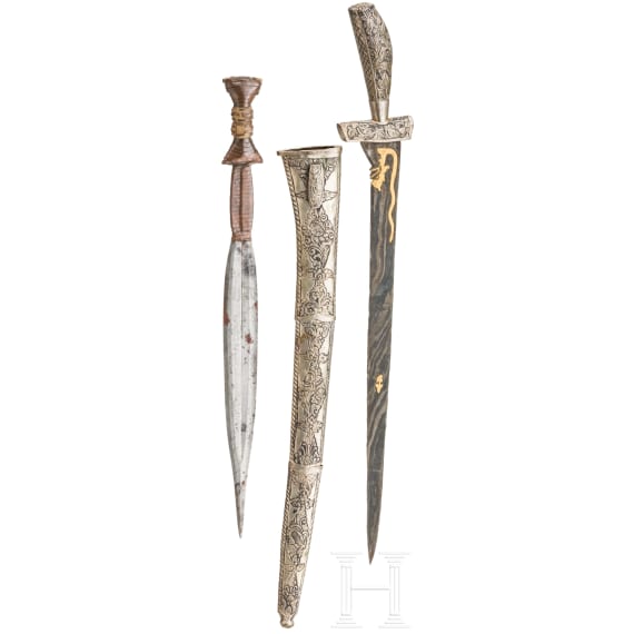 A Javanese pedang and an African short sword, ca. 1900