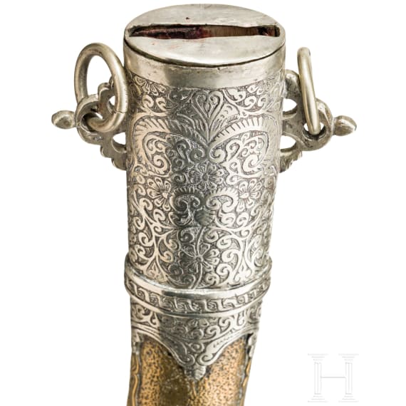 Neusilbermontiertes Kurzschwert, Marokko, um 1900