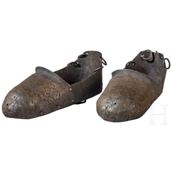 Ein Paar Folterschuhe, Historismus im Stil des 16./17. Jhdt., deutsch, 19. Jhdt.