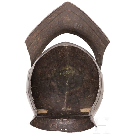 Sturmhaube mit Wiener Arsenalmarke, s&uuml;ddeutsch, um 1530/40