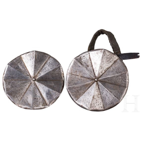 A pair of German late gothic besagews, circa 1500