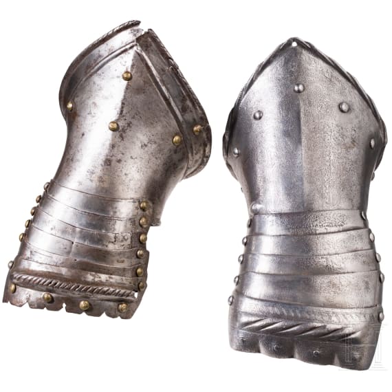 Two Italian armoured gauntlets, circa 1600