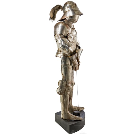 A German decorative suit of Gothic armour, 1st half of the 20th century