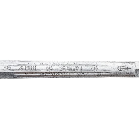 Rapier vom Pappenheimer Typus mit niedrigem Korbgef&auml;&szlig;, Solingen, um 1620