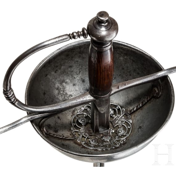 Glockenrapier mit Solinger Klinge, Spanien oder Italien, um 1650