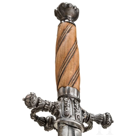 Stadtschwert mit geflammter Klinge, s&uuml;ddeutsch, um 1670