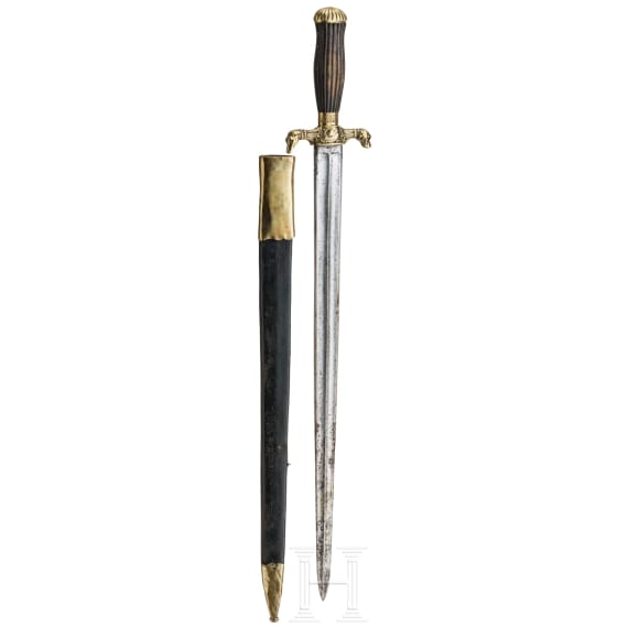 A French hunting hanger with brass mountings, 19th century