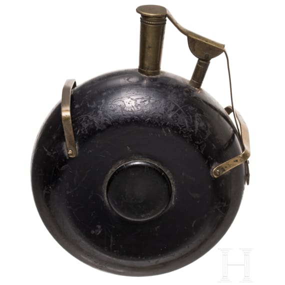 Milit&auml;rische Z&uuml;ndkrautflasche, deutsch, um 1600