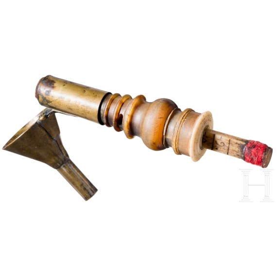 A German powder measure, 18th century