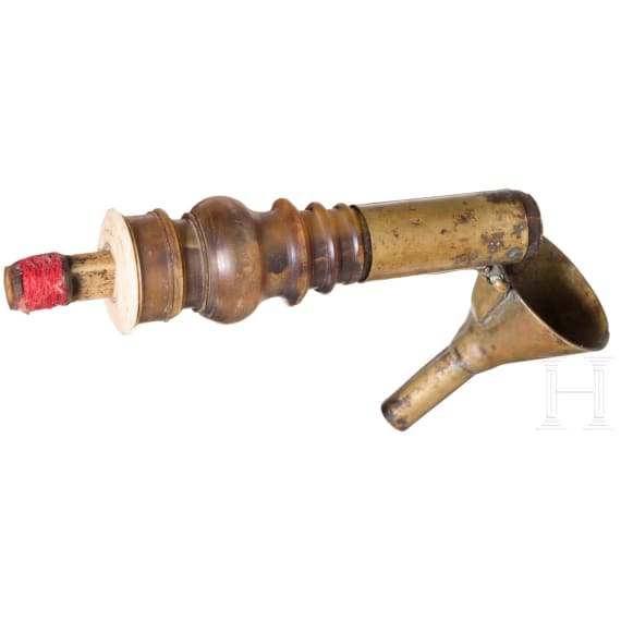 A German powder measure, 18th century