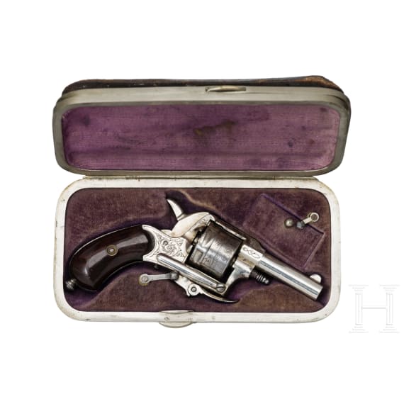 A cased Bulldog-Revolver by an unknown maker