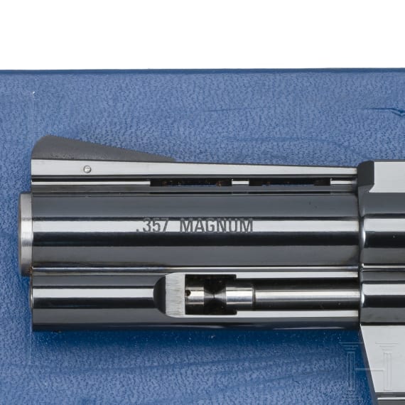 Korth Serie 31xxx Combat, im Karton