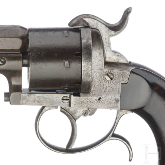 L&uuml;neschloss, Solingen, Stiftfeuerrevolver