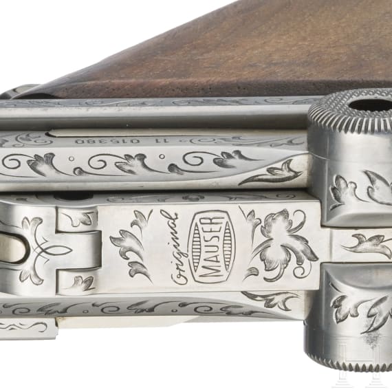 Mauser Parabellum mit Werksgravur, im Koffer