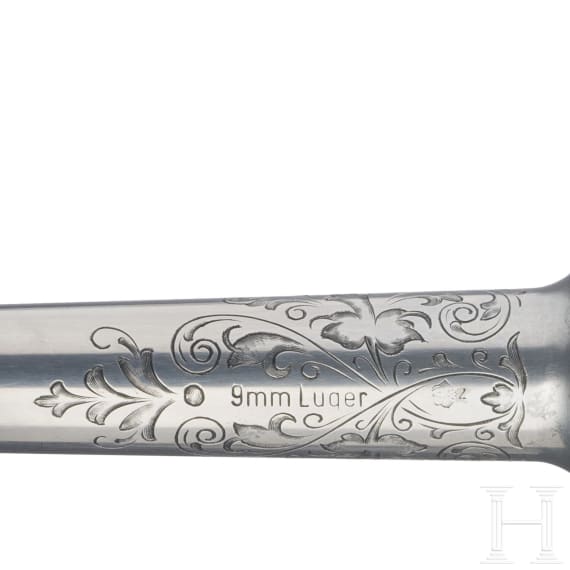 Mauser Parabellum mit Werksgravur, im Koffer