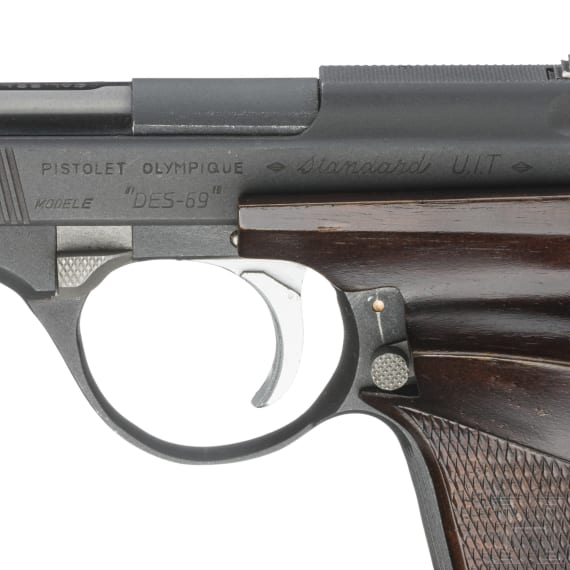 A Unique Mod. D.E.S 69, "Standard UIT"