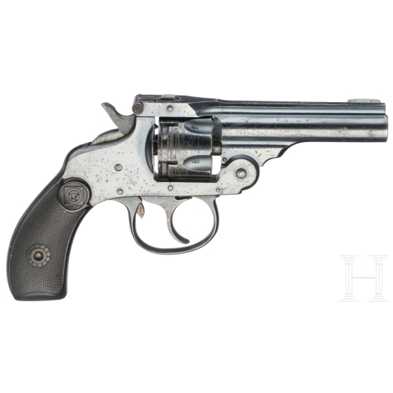 A Harrington & Richardson .32 Auto-Ejecting Model