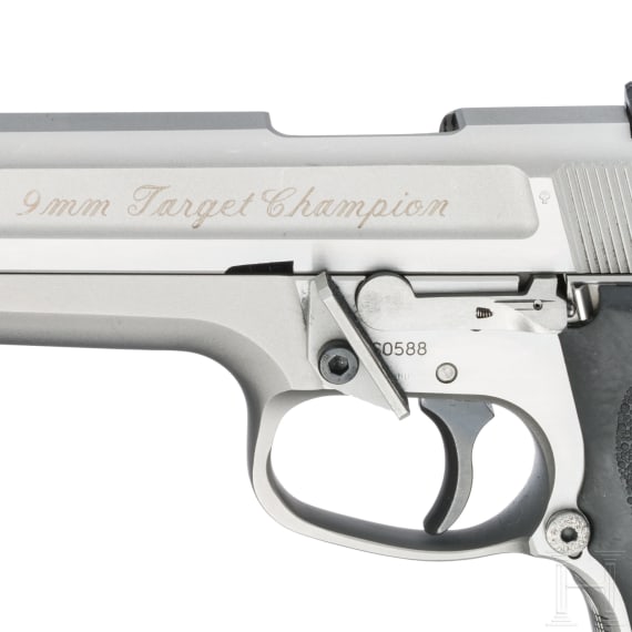 Smith & Wesson Mod. "Target Champion", Performance Center