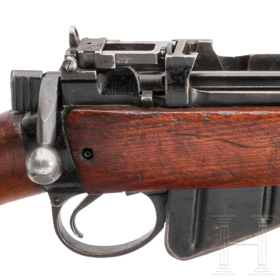 A Lee Enfield Mod. No. 4 Mk 1