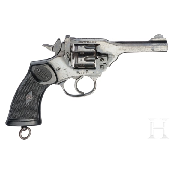 A Webley & Scott Mark IV, ca. 1920