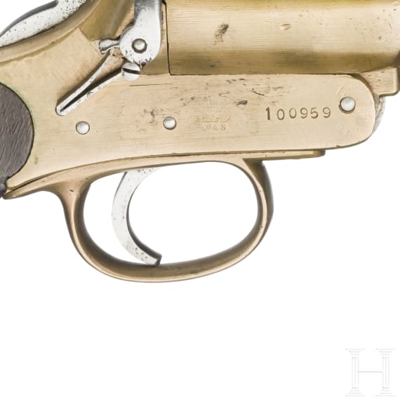 A Webley & Scott Nr. 1 Mk. III* Flare gun