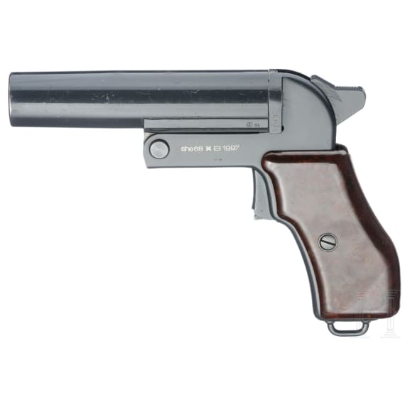 A CZ Uhersky Brod Mod. she 1944/67 flare gun, with holster