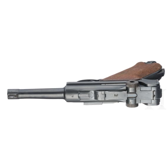 A Mauser Luger, code "41 byf" (1941)