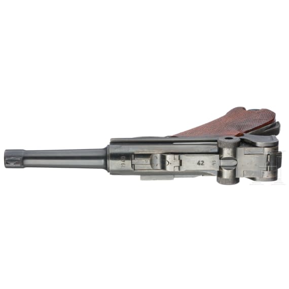 A Mauser Luger, code "42 1940"